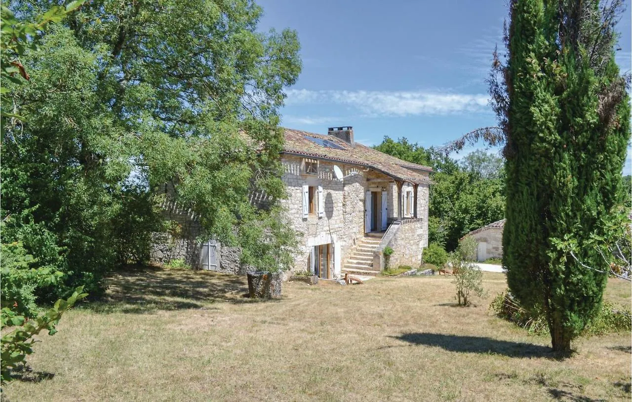 Holiday home Cozy Home In Carnac-Rouffiac France
